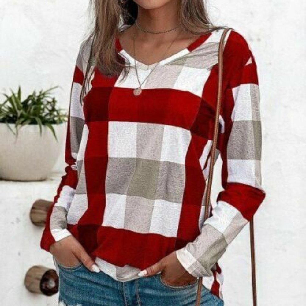 Suvimuga VNeck Top S Long Sleeved Red Gray Plaid 359A